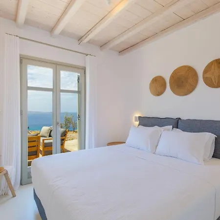 Mykonos 3 Bedroom Luxury Private Pool Views